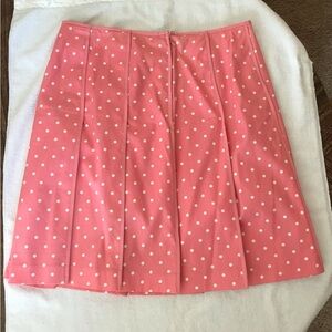 Loft polka dot pleated skirt Sz 6 Coral White 
EUC